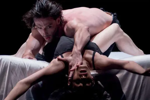 L'amour à l'honneur dans "Je t'ai rencontré par hasard"