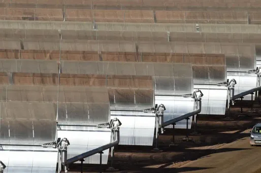 Noor-1 constitue la première phase d'un méga-projet qui verra naître à Ouarzazate le plus grand parc solaire du monde doté d'une capacité de 580 megawatts.