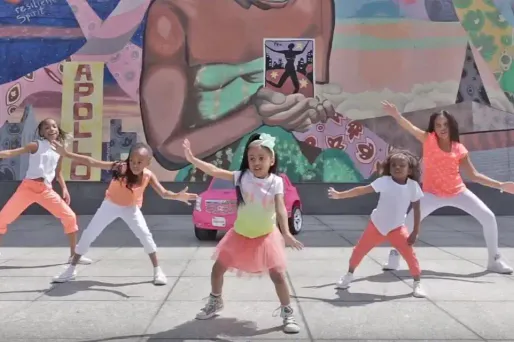 A 4 ans, elle danse comme Beyoncé et est déjà une star sur Youtube