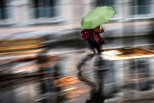 pluie parapluie 1280