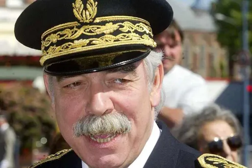 Le préfet Bernard Fragneau avait été placé hors-cadre depuis 2010