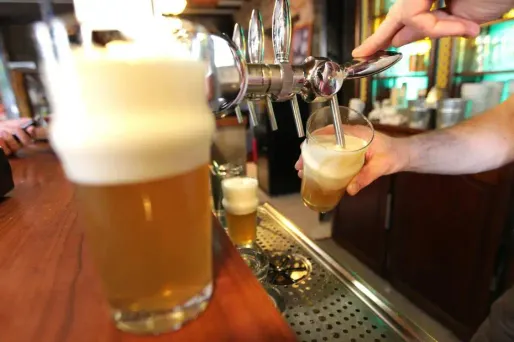 Calais : des milliers de litres d'alcool volés