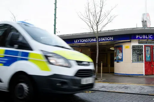 londres metro police 1280