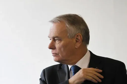 Jean-Marc Ayrault pense à supprimer les départements de la petite couronne parisienne.
