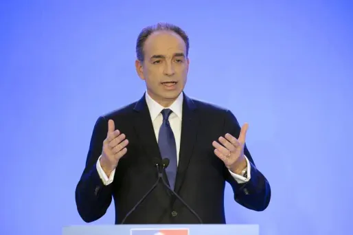 Copé veut fusionner départements et régions