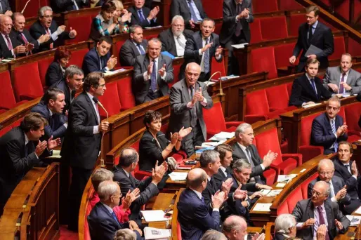 Des députés UMP veulent interdire dans le code civil la PMA aux couples homos