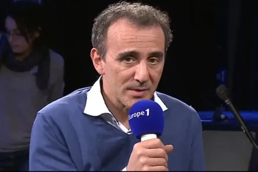 Elie Semoun au micro d'Europe Midi, mardi.