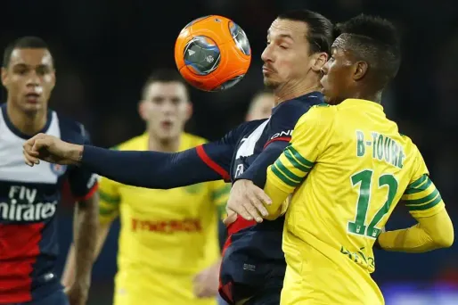 Foot-Ligue 1 : le PSG écrase Nantes