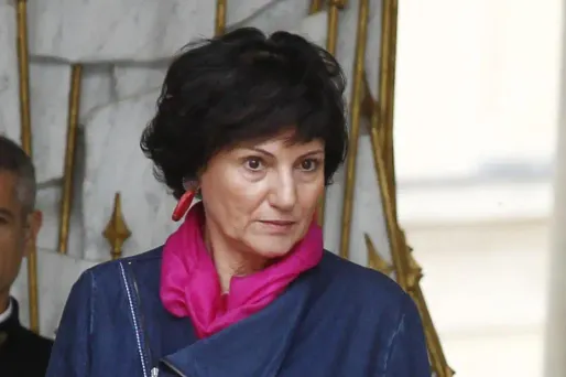 Le gouvernement n'a pas l'intention de revenir sur l'interdiction de la Gestation pour autrui (GPA), a réaffirmé mercredi devant l'Assemblée la ministre délégué à la Famille Dominique Bertinotti.