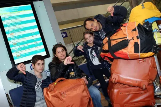 Le trafic de l'aéroport de Nice était totalement bloqué samedi en raison d'un manque de visibilité, qui a entraîné 52 annulations de vols au départ et à l'arrivée.