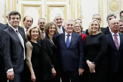 Hollande et Ayrault à la conquête des patrons étrangers