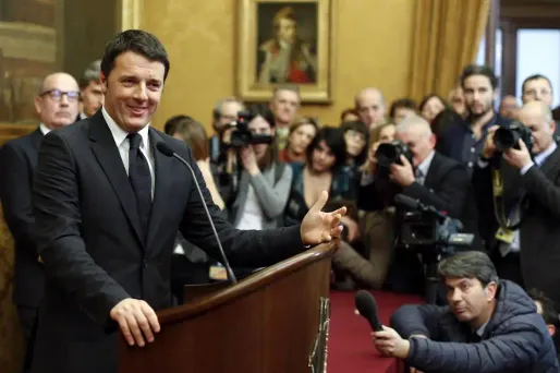 Italie : Matteo Renzi a prêté serment
