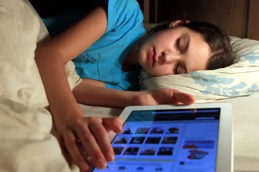 Une équipe de chercheurs de l’université d’Oxford est sur la piste d'un mécanisme, situé dans le cerveau, qui activerait les cellules régulatrices du sommeil