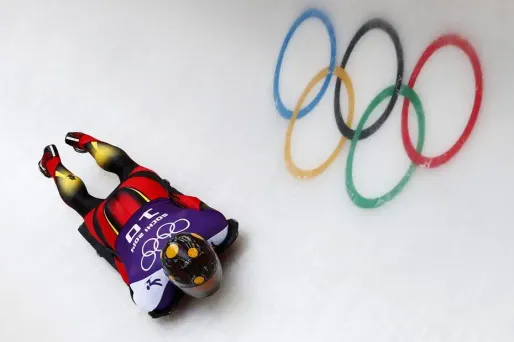 JO : le skeleton, ventre à terre !