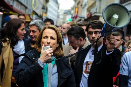 La chef du Printemps français cesse sa grève de la faim