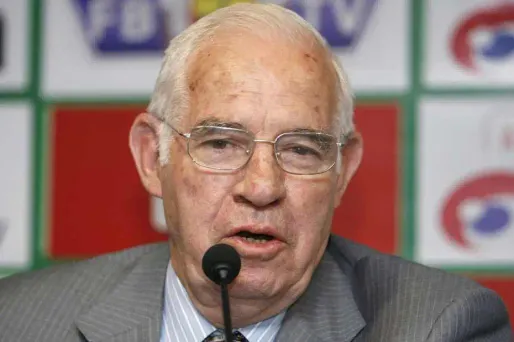 L'ancien sélectionneur espagnol est mort.