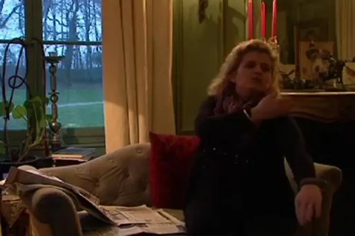 Municipales : une candidate du FN assume sa quenelle… et récidive