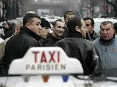 C'est en juillet 2009 que les VTC ont été créés, grâce à une loi de modernisation du toursime porté par Hervé Novelli.