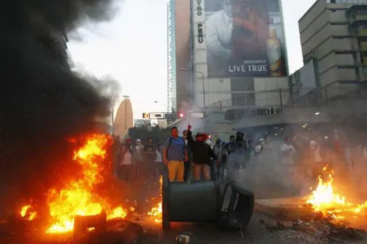Le mouvement de protestation étudiant, lancé depuis une dizaine de jours en province, vise à condamner la politique économique du gouvernement et l'insécurité croissante dans le pays.