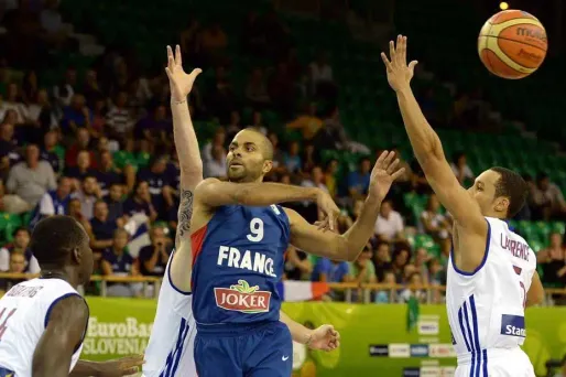 Et si Parker et les Bleus disputaient l'Euro 2015 de basket à la maison ? L'hypothèse est envisageable.