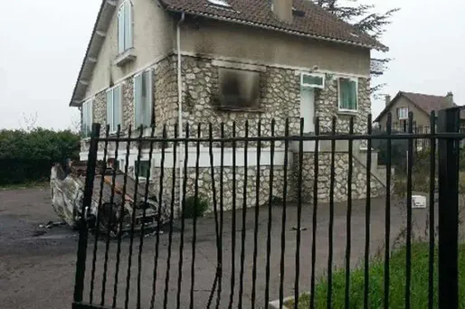Nuit de tension à Chanteloup-les-Vignes