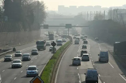 Pollution : stationnement résidentiel gratuit à Paris