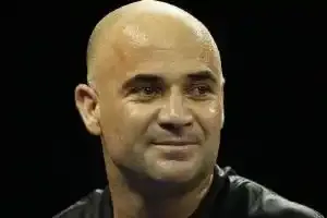 André Agassi a levé 750 millions de dollars et ambitionne d'ouvrir 100 écoles privées aux Etats-Unis.