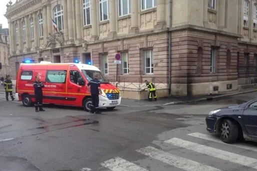 Belfort : un ex-gendarme s'immole par le feu devant le tribunal