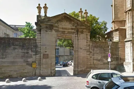 Condamnée pour avoir volé 25.000 euros à un octogénaire