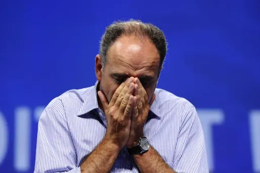 Jean-François Copé fera une "déclaration solennelle" lundi au siège du mouvement.