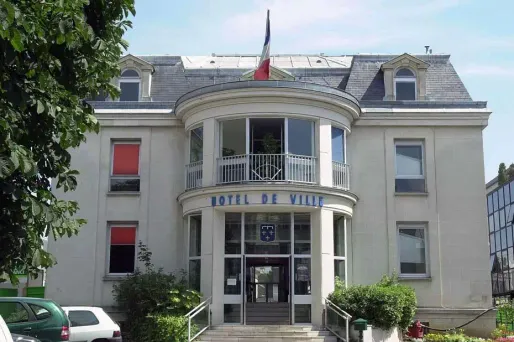 Municipales : oui, on peut être mort et candidat