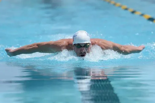 Phelps déjà comme un poison dans l'eau