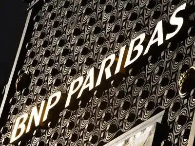 BNP-Paribas est accusé de n'avoir pas assez informé ses clients des risques qu'ils encourraient.