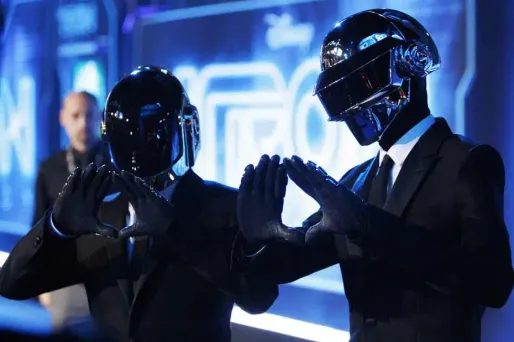 Daft Punk a permis de faire remonter les ventes de disques en France.