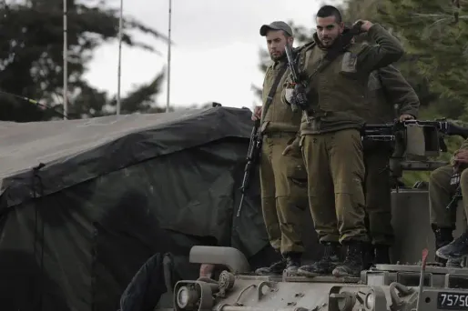 Des soldats israéliens à la frontière avec le Liban