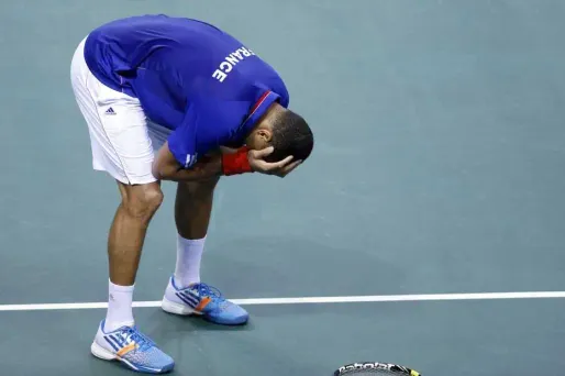 Le Français Jo-Wilfried Tsonga s'est incliné face à l'Allemand Peter Gojowczyk en cinq sets.