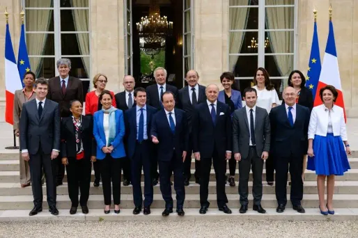 Le gouvernement Valls sur les rails