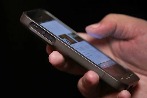 Une "obligation de déconnexion" pour certains cadres français : l'information a ravi la presse anglo-saxonne.