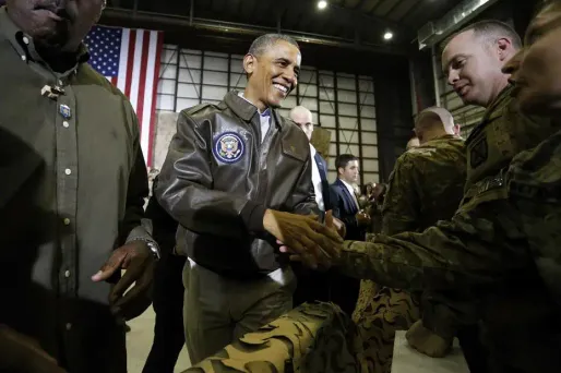 Obama devait s'entretenir avec de hauts responsables militaires américains.