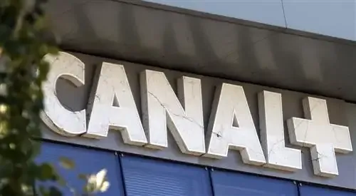 Canal + reçoit une nouvelle autorisation pour le rachat de D8 et D17
