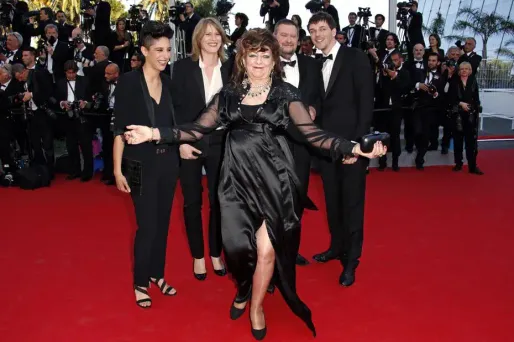 Angélique  joue donc son propre rôle dans Party Girl, celui d’une entraîneuse de boîte de nuit de 60 ans.