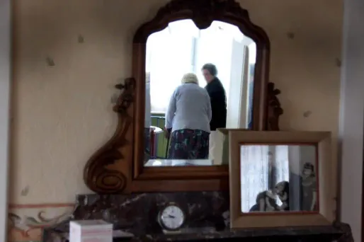 Deux soeurs auraient escroqué une dame fortunée