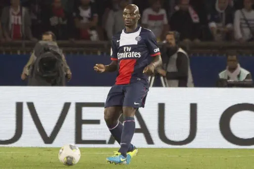 Foot : Zoumana Camara continue au PSG