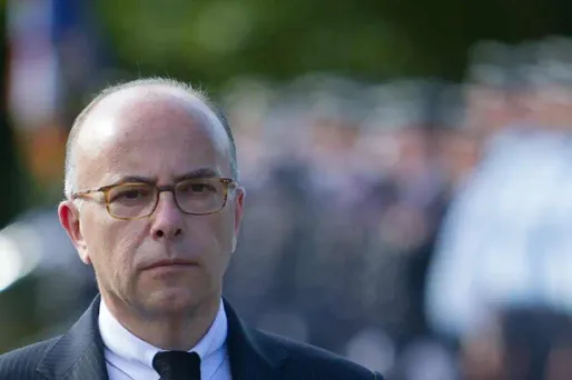 Cazeneuve condamne les troubles après Algérie-Russie