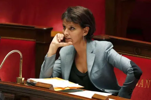 Najat Vallaud-Belkacem a annoncé un prochain dispositif de congé pour les associations et les missions humanitaires.
