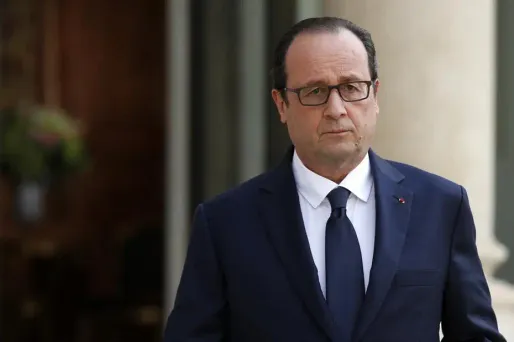 François Hollande s'adresse à la presse après le crash d'Air Algérie (illustration)