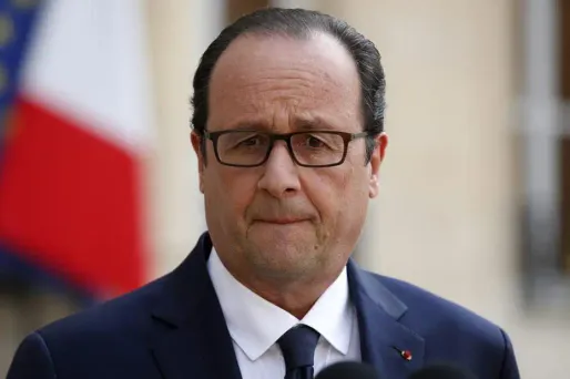 François Hollande a donné une conférence de presse après la catastrophe aérienne