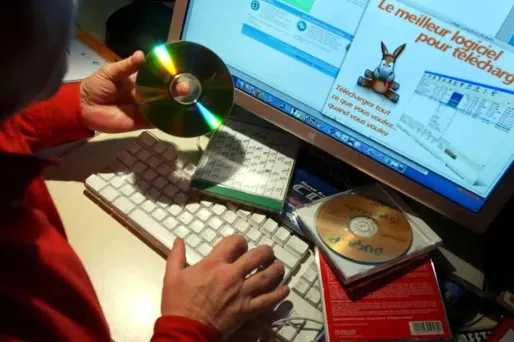 Les pirates avaient réussi à contaminer des centaines de millions d'ordinateurs à travers le monde.