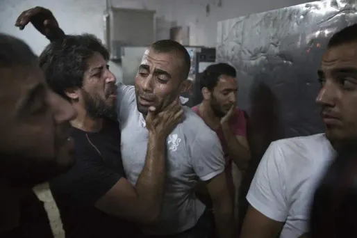 Des enfants qui jouaient dans un camp de réfugiés de Gaza ont été tués lundi.