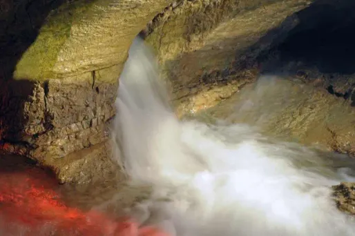 Isère : les 8 spéléologues secourus sont sains et saufs